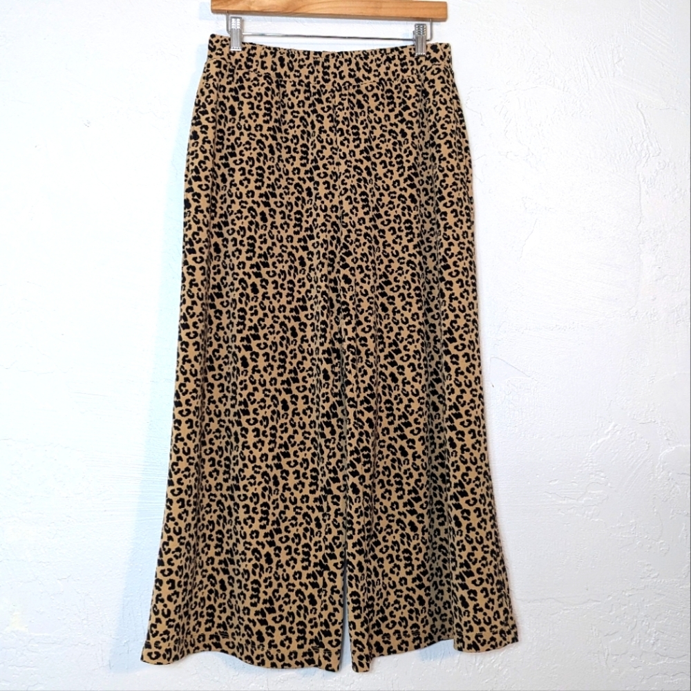 Banana Republic Wide Leg Pants in Tan and Black Leopard Print